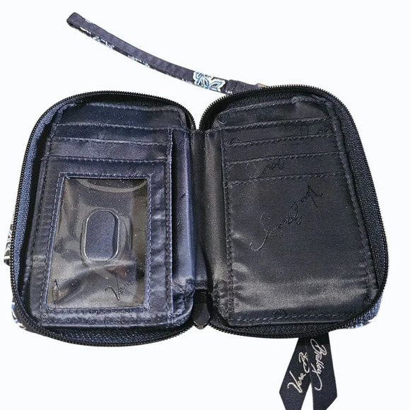 Vera Bradley All Around Zip Wristlet Wallet Blue Bandana Pattern EUC - Picture 6 of 9